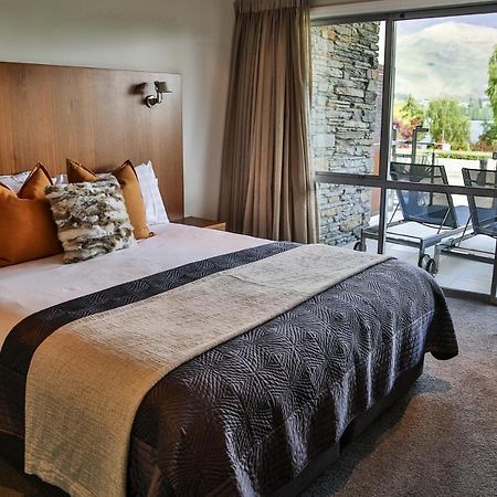 Lakeside Apartments Wanaka Exterior photo